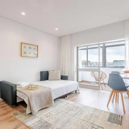 Bright Flat With Balcony & Garage By Hostwise Lejlighed *